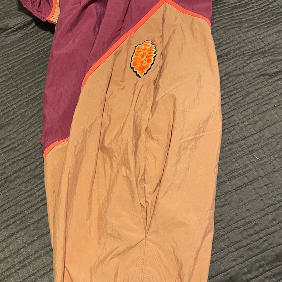 FP Movement Women's Free Throw Pants Mulberry/Mauve Size Small NWT - Picture 14 of 15